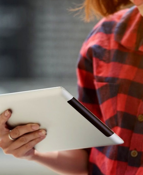 girl with tablet