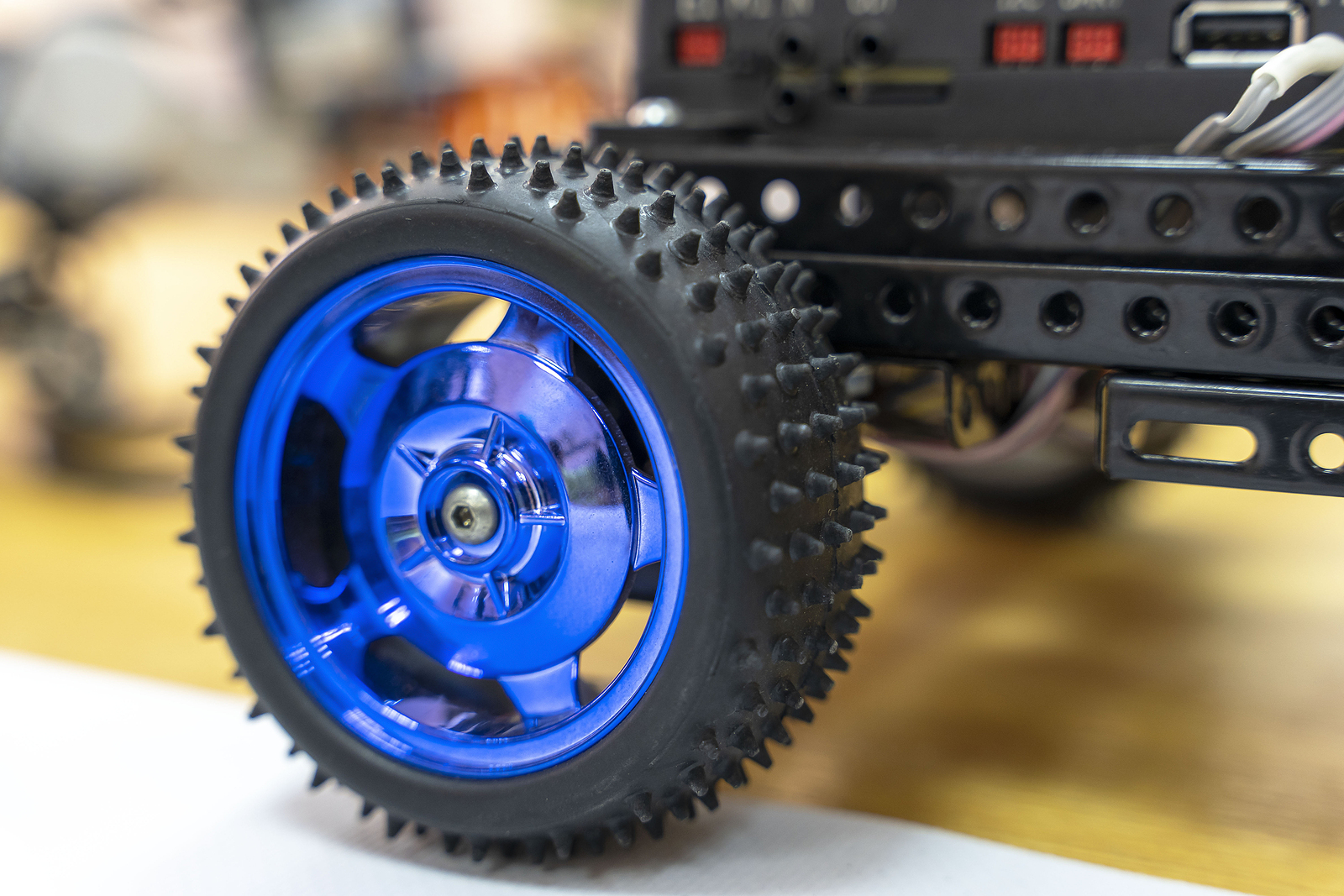 programmable childrens robot car in the form of a platform on wheels