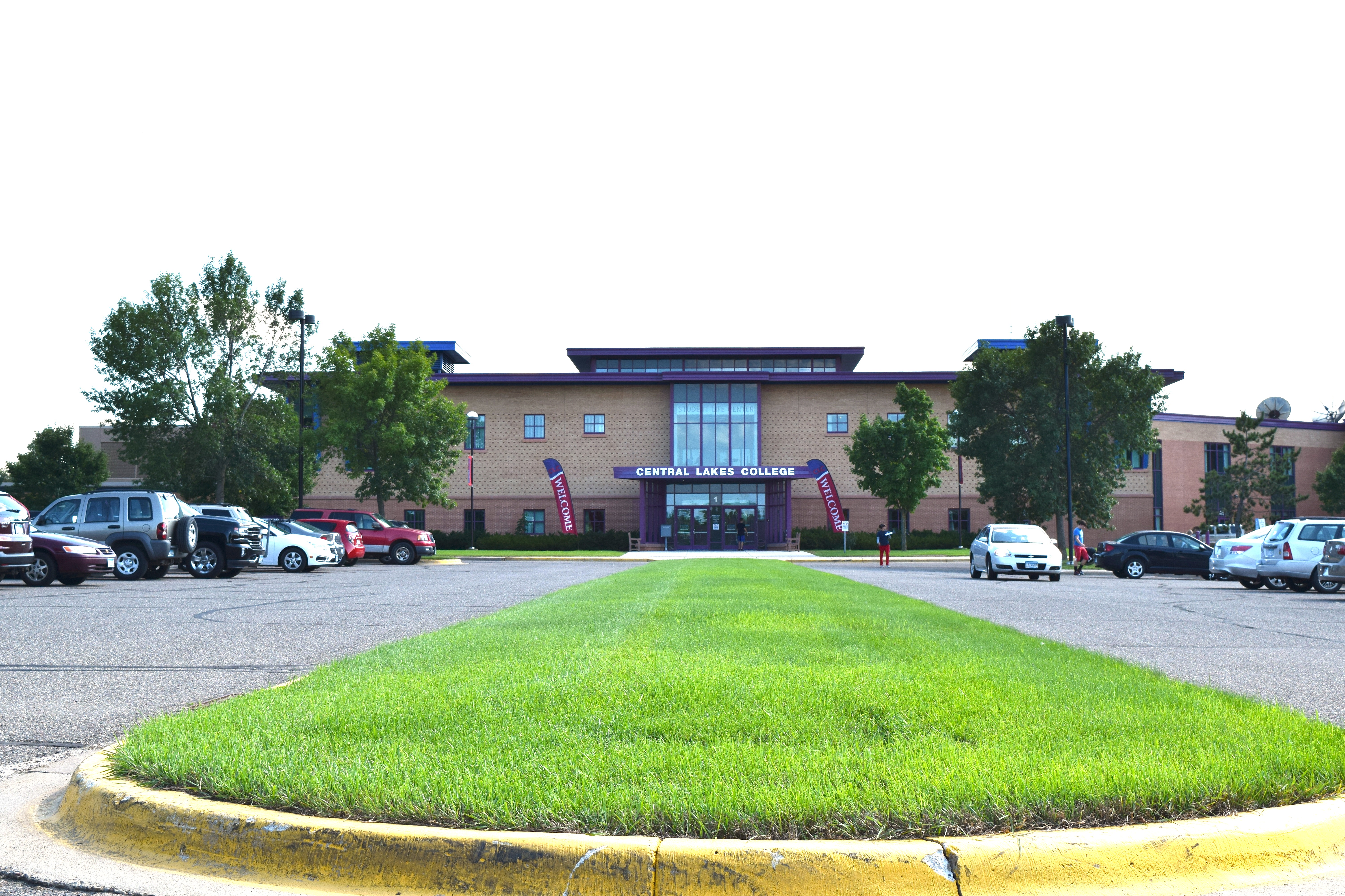 Brainerd campus front door photo.
